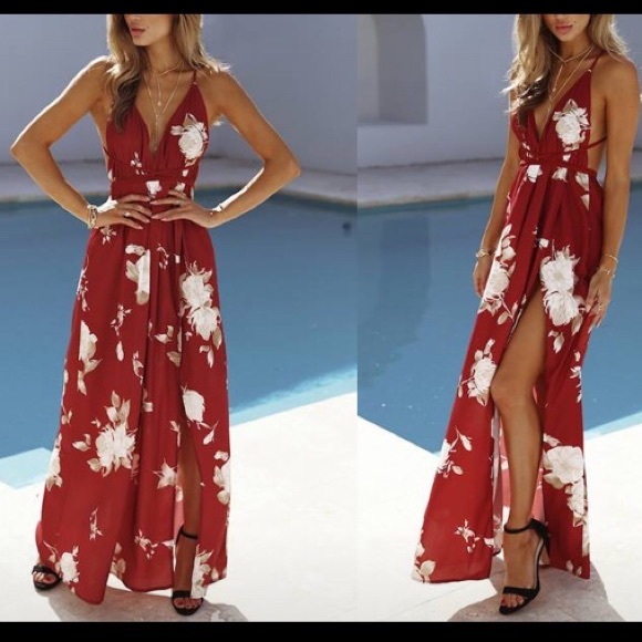 Red Backless Maxi-dress - Picture 3 of 8